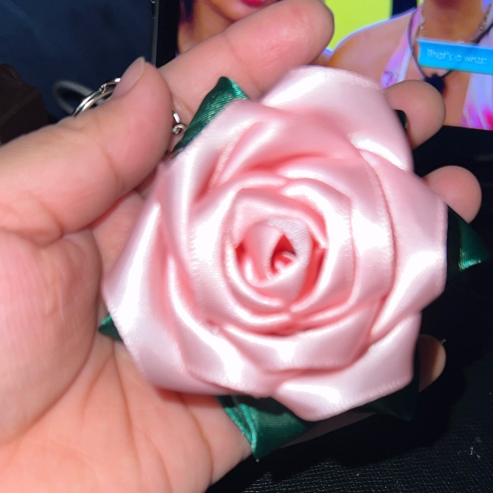 Pink Rose Keychain Accessory - Picture 4 of 4